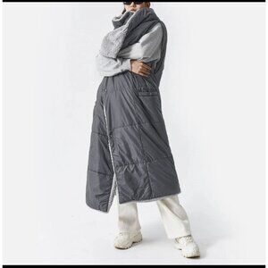 Zonli Cordless Battery Heated Weatable Blanket - Z-Style Cocoon 2 in 1 BRAND NEW